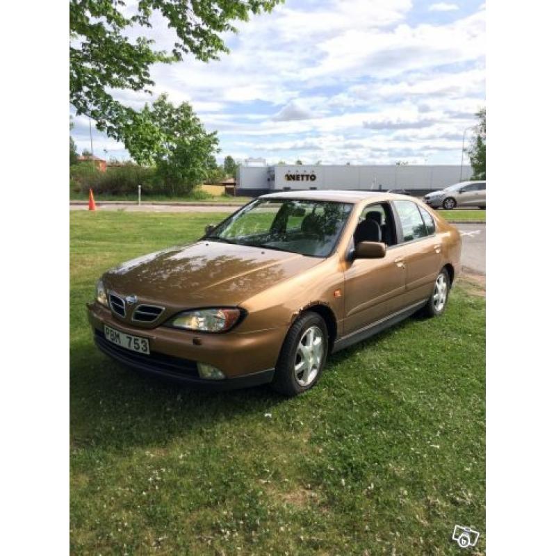 Nissan Primera 1,8 *Ny Besiktigad* Med Grag -00