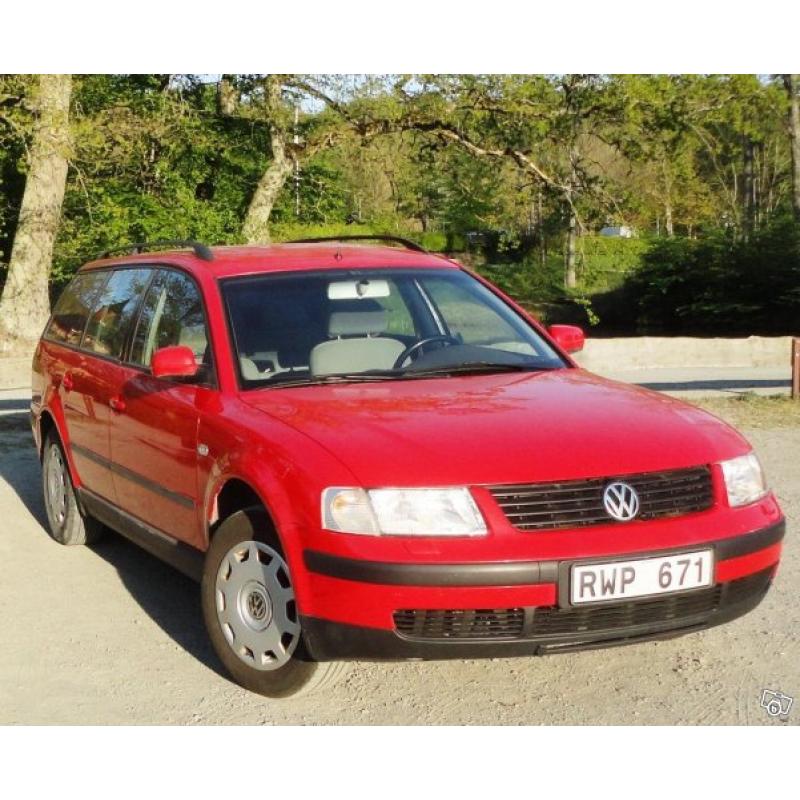 VW Passat 1,9TDI 4WD 3 mdr Garanti, 26500 mil -00