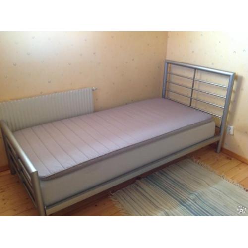 Komplett säng, Ikea