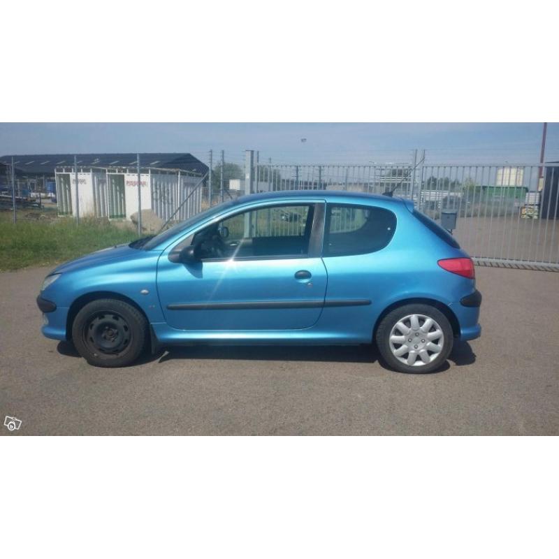 Peugeot 206 17500mil 1,6 besiktigad -01