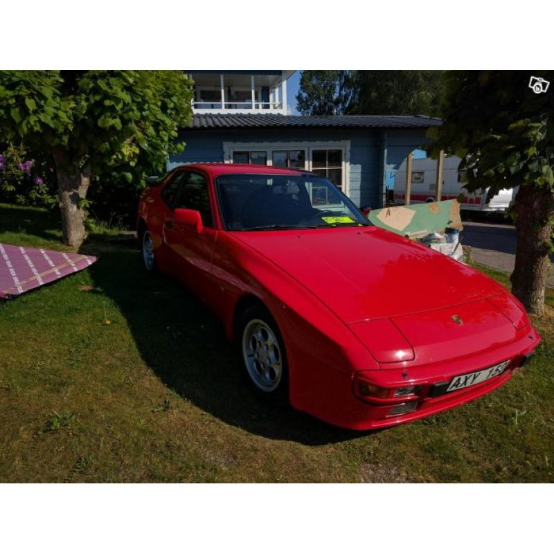 Porsche 944 -86