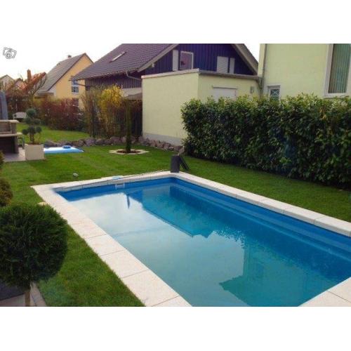 Glasfiberpool Papeete 700 med Pooltak