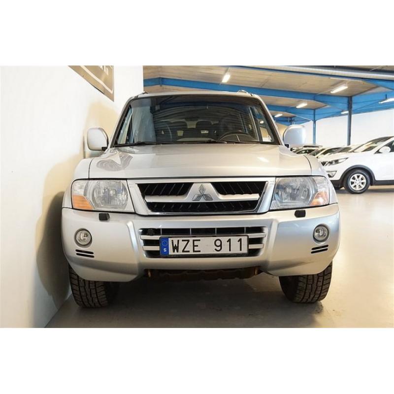 Mitsubishi Pajero Wagon 3.2 Di-D 7-Sitsig -05