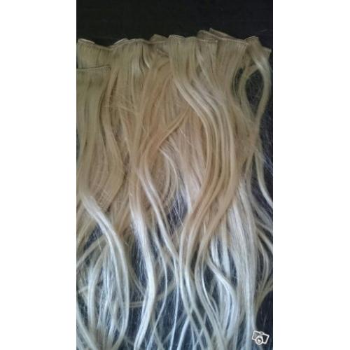 60 Cm löshår med clips, blond