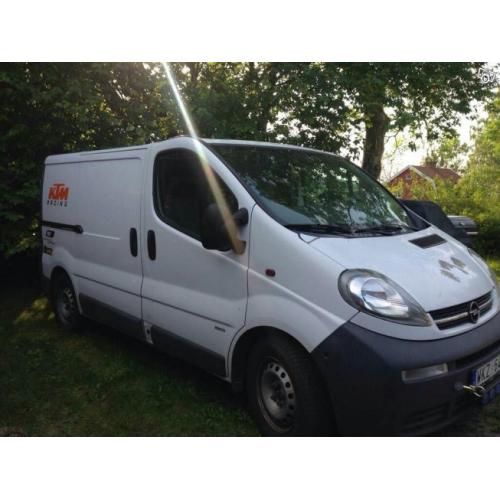 Opel vivaro -05