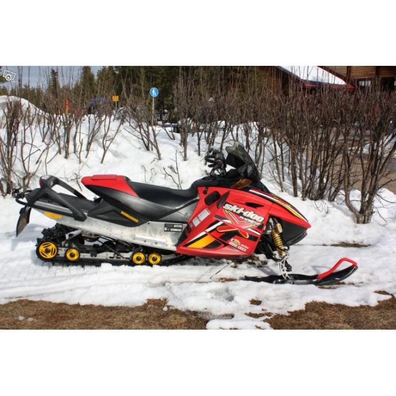 Ski-Doo MXZ Renagade 800 X -2005