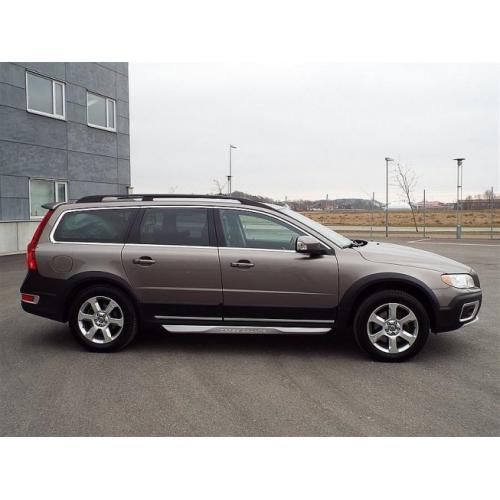 Volvo XC70 II D5 AWD (205hk) Summum Full -11