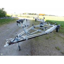 Båttrailer Brenderup 13022B/15022B/18022B REA