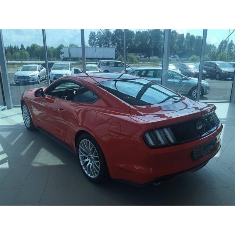 Ford Mustang V8 GT 418 hk Manuell Fastback -16