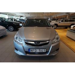 Subaru Legacy 2.5 i Kombi Aut / Drag / V-hju -12