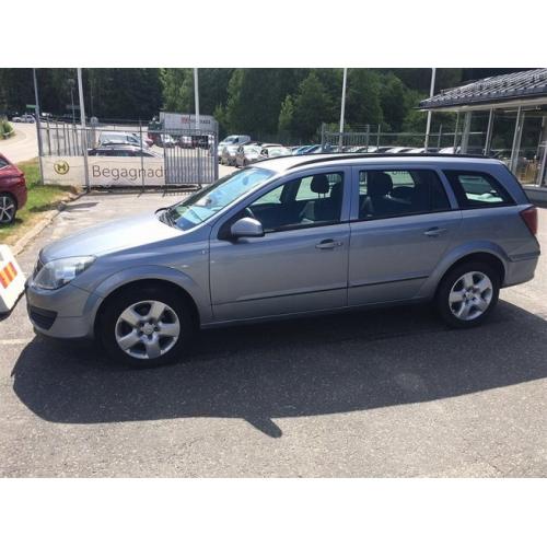 Opel Astra 1.6 Kombi (105hk) Enjoy *1,95% rän -06