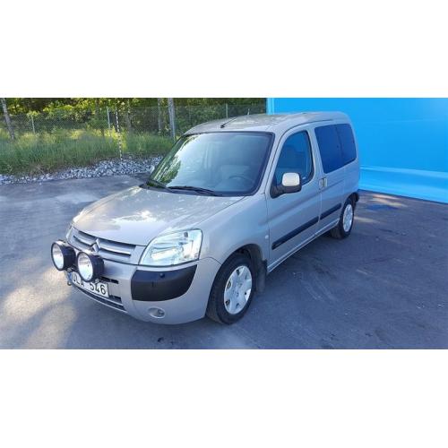 Citroën Berlingo Famyli 5-sitt 16.500KR -04