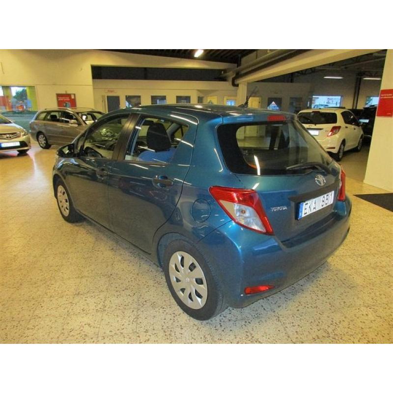 Toyota Yaris 1,33 5-d Life -12