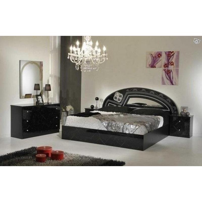 Italiensk sängpaket Salwa black/LAGERVARA