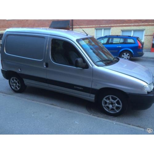 Citroen berlingo sk 1.4 i 7.900kr -00