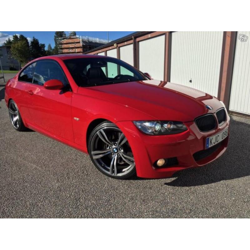 Unik BMW 330 d Coupe M-Sport -08