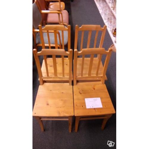 4st set med stolar i varierande stil