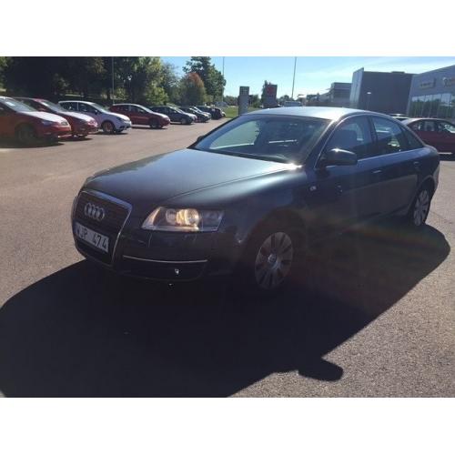 Audi A6 Sedan 2.4 (177hk) -05