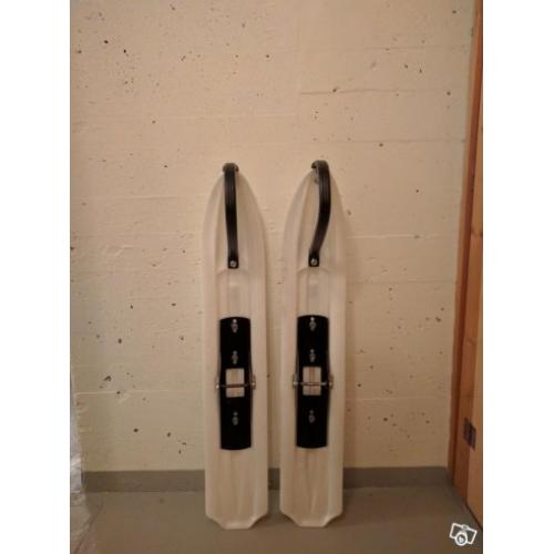 SLP Powder Pro skidor