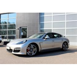 Porsche Panamera GTS / 430 Hk / Burmester -13