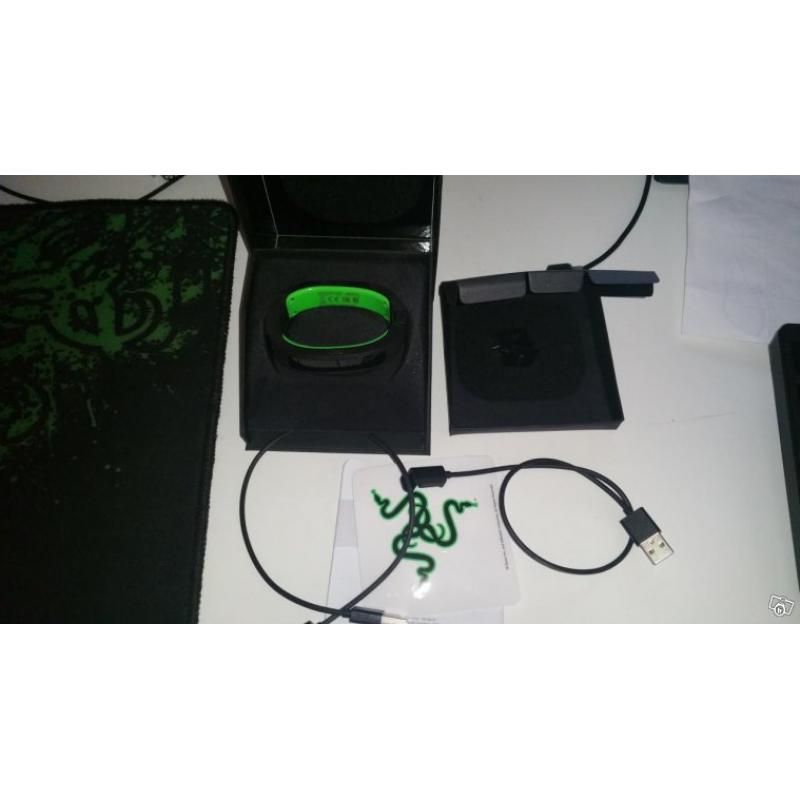 Razer Nabu 2015 - Small / Medium