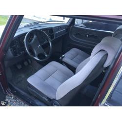 Saab 900 -88