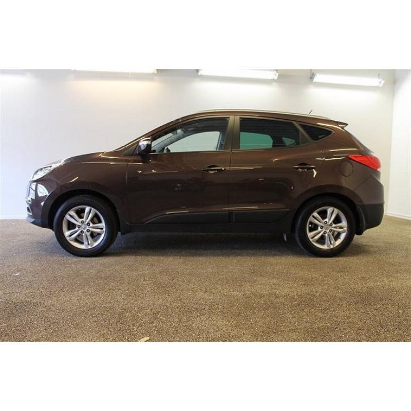Hyundai ix35 2.0 M5 4WD Sport -11