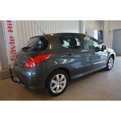 Peugeot 308 1,6T Premium 5D Drag -11