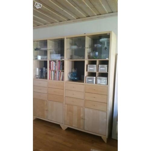 Bokhylla IKEA kubist