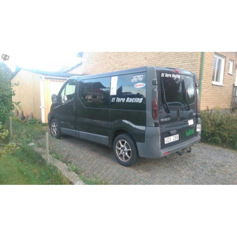 Renault trafic -03