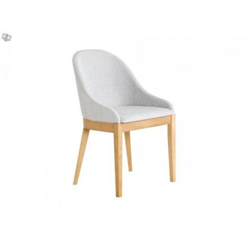 Snygg matstol med retrokänsla