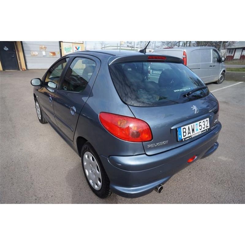 Peugeot 206 1,4 / 5DR / AC -07