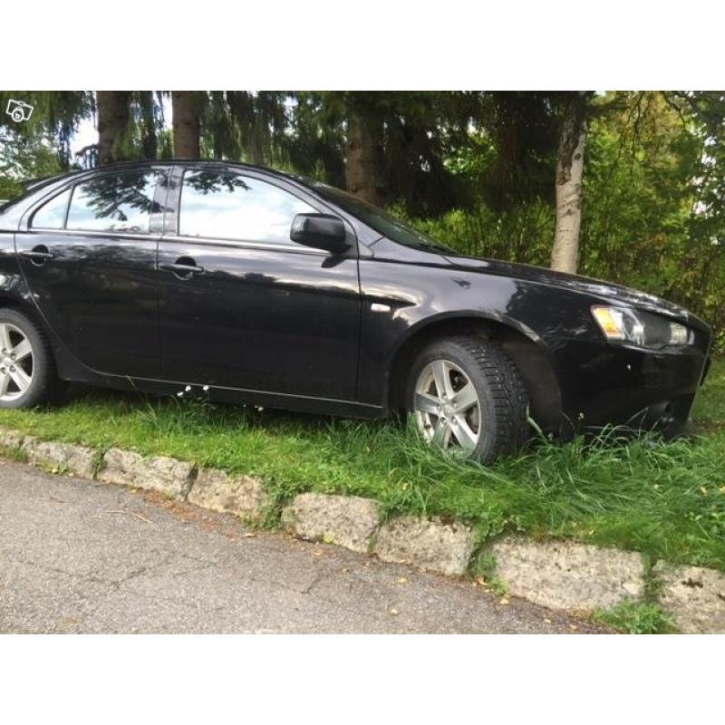 Mitsubishi Lancer Sportback 1,8 -09