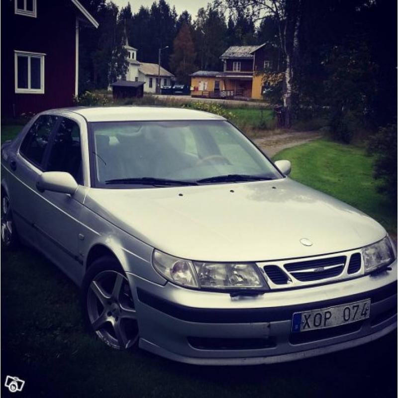 SAAB 9.5 Griffin Reservdelsbil -99