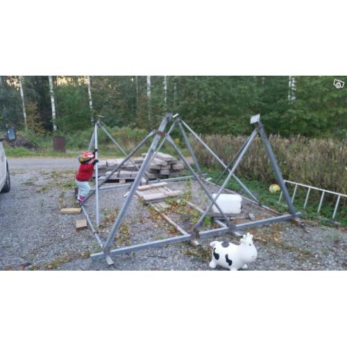 Vagga press och son