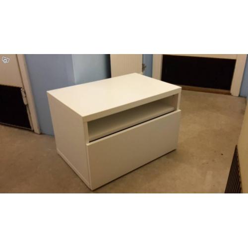 Tv/Media-förvaring Bestå