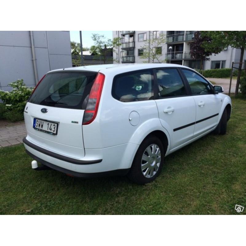 Ford Focus 1,8 Flexfuel, 125hk, Dragkrock -07