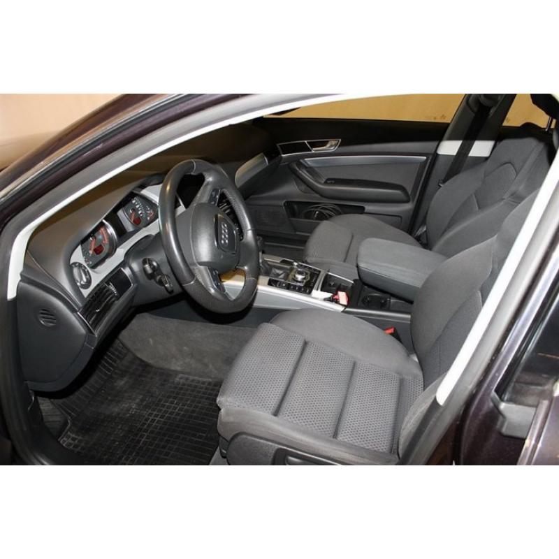 Audi A6 AVANT 2,0 TDI -10