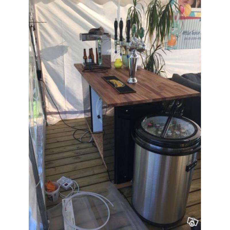 Bardisk med öltapp