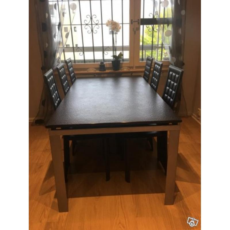 Matbord Granit med 8 stolar