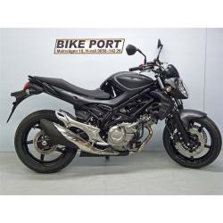 Suzuki SFV 650 A GLADIUS ABS -16