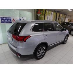 Mitsubishi Outlander 2,2D 6AT 4WD Business Na -16