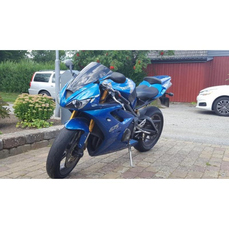 Triumph Daytona 675 -06