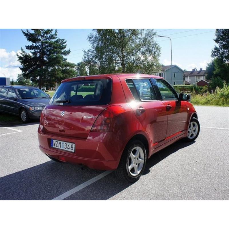 Suzuki Swift 1.3 (90hk) 5-dr AC M-VÄRM -05