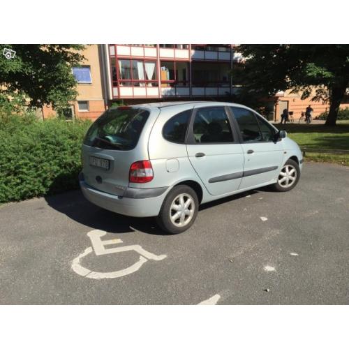 Renault Scenic 1.6 -02