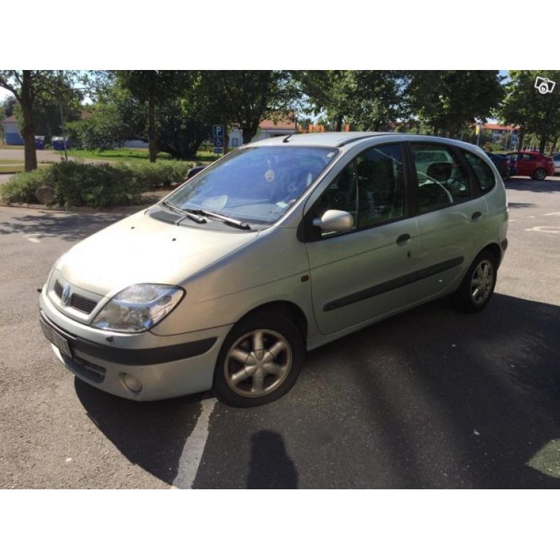 Renault Scenic 1.6 -02
