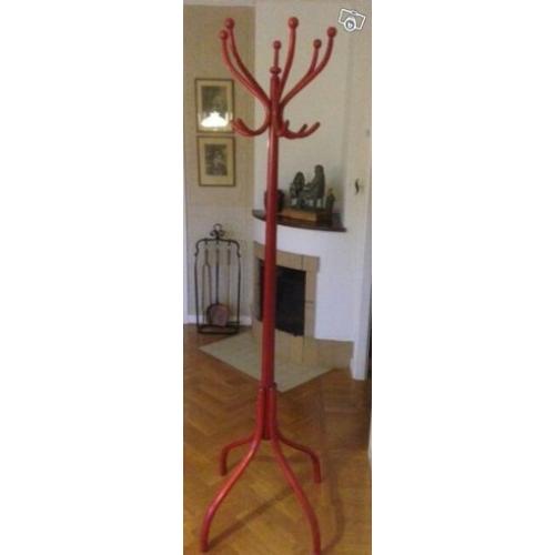 Klädhängare/Taburmajor