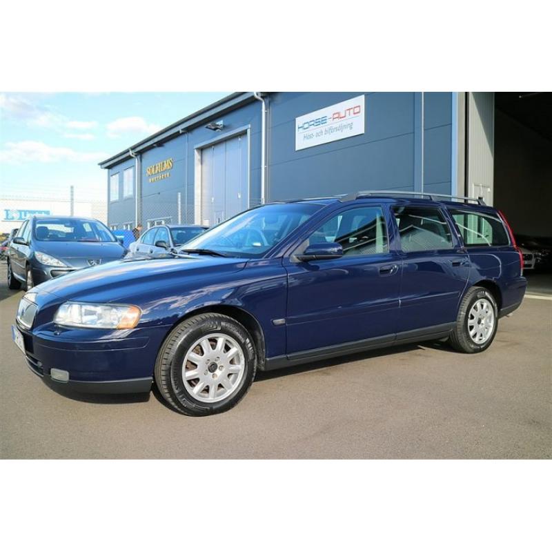 Volvo V70 2.4 140HK / NY KAMREM / DRAGKROK -05