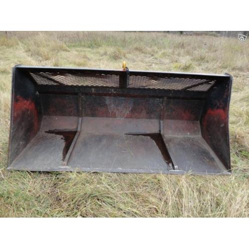 Skopa till jordbrukstraktor