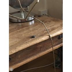 Indiskt soffbord/lampbord